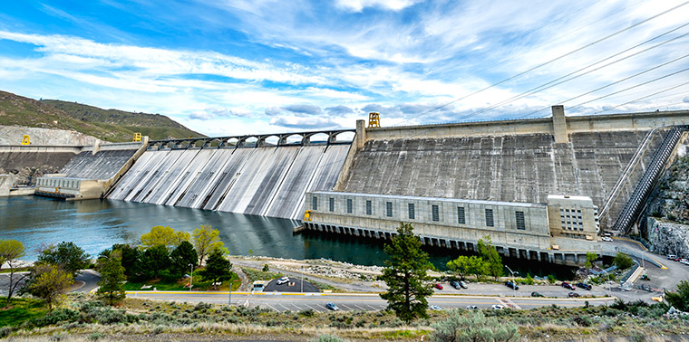 river dam turbine